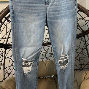 American Eagle Outfitters Light Blue Distressed Jeggings